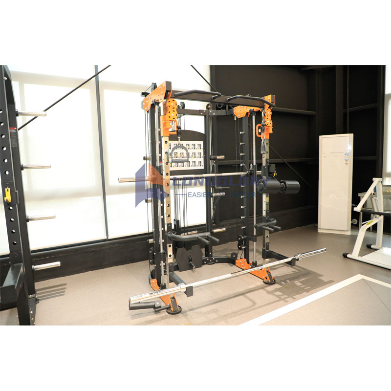 Funkcionalni trener s Smith Machine